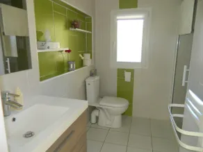 Quiet renovated house - Image 5