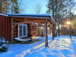 Red Freight House at Finley Farms Off Grid Retreat - Image 4