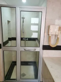 Luxurious SpaciousHome 17pax 4Bedroom Fahrenheit 88 Pavillon Bukit Bintang TRX AJH10 - Image 5