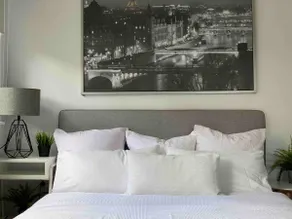 u5, Relax in our unique studio unit - Image 2