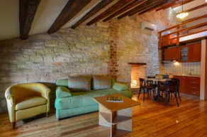 Cozy studio app in the heart of a picturesque town - Image 3