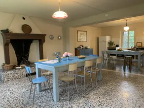 Entire home with private pool, garden and Wi-Fi - Image 4