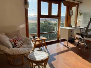 Beautiful view, great location, heated - Image 3