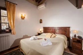 APARTMENT BELLARMINO IN TUSCAN VILLA - Image 4