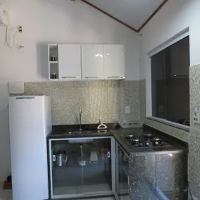 Upper Island Corner - Image 5