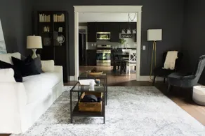 The Grace: Luxury King Bed Retreat| OU Campus - Image 5