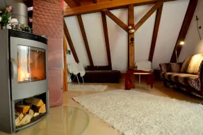 Cozy old building apartment in the historic center - Image 2