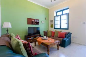 Skalina Seafront Townhouse ~ AC & WI-FI - Image 4