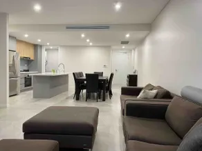 New stylish Townhouse in Burwood - Image 2