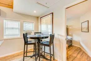 Lakefront 1 Bedroom Apt - Boat Dock & Fishing - Image 5