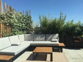 Stylish 100 m² w/ Rooftop, Gateway to Paris - Image 2