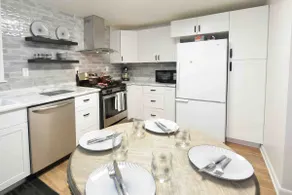 Quite, 2-Bedroom Vacation Home Close to downtown - Image 3