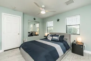 Private Suite On the water with lake view deck - Image 2