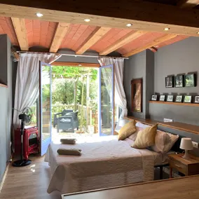 Fabulous studio/apt, with terraces, pool & cabana. - Image 2