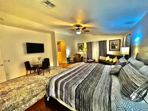 Hidden Castle 5BR/2 Master Suites/Pool/Pool Table - Image 4