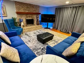 Basement Suite - Image 5