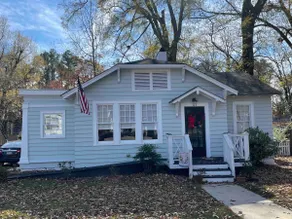 Cottage Oakwood -Convenient-Berry,Tennis, Downtwn - Image 2