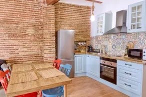 Beams & Bricks - Image 3