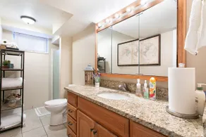 Washington Terrace Hideout-Pet Friendly, 1 Bed - Image 5