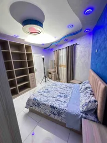 Luxury apartment in the city center - Image 3