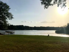 Waterfront Cottage on Lake Tawakoni - Image 2