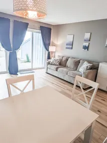 Sea-clusion: A ground floor beach front condo - Image 2
