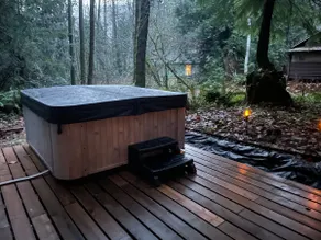 The Writer’s Retreat- WiFI & Hot tub - Image 2