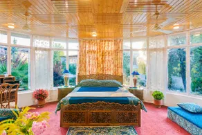 Gems Suite | Multi-Level Cottage Exclusive Comfort - Image 2
