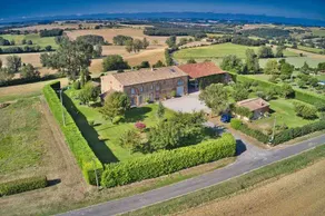 2 komfortable 2-værelseslejligheder med SPA på en gård i Lauragais<br> - Image 2