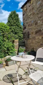 Bright & pretty stone built lodge - dog friendly - Image 3