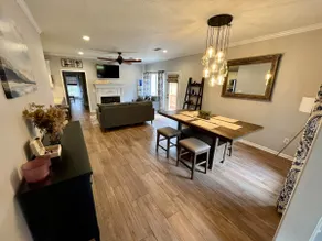 Hospitable Reservoir home w/King Bed near Shaggy’s - Image 2