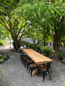 The Del-Ritz - Image 4