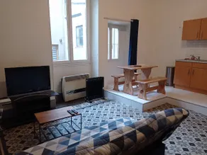 Jolie studio avec mezzanine au coeur de Saint Marcellin - Image 2