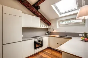 Luxurious Apartment in Milan - Image 4