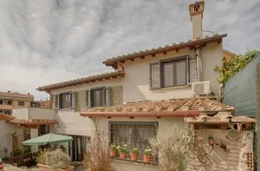 Alba House - Image 2