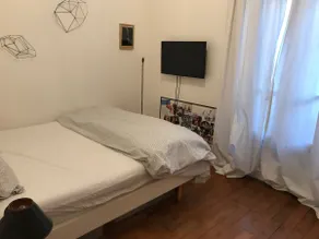 Air-conditioned, cozy, 5 minutes from the metro, 15 minutes from central Paris - Image 3