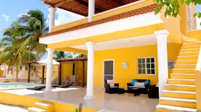 Beach house with Swimming pool & air conditioning - Image 2
