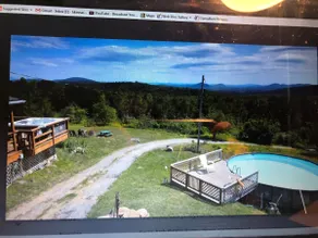 Gore Mountain retreat, large hot tub, 16 beds. - Image 3
