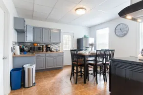 Comfortable house, close to beach and downton IPSW - Image 5