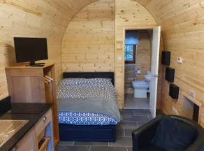 Kingsley Glamping Pods - The Beech Pod - Image 2