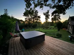 Jacuzzi & nature in the heart of the Médoc – house for 6 people - Image 3