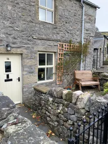Cosy 2 Bed traditional 200 year old Yorkshire Dales Cottage. - Image 2