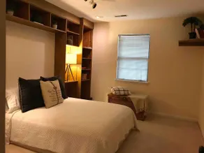 Comfy, Cozy, Centrally Located Abode - Image 5