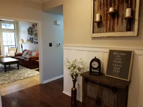 Waco Home-Away-From-Home - Image 4