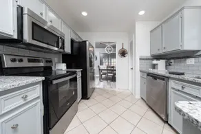 Modern, Brand NEW 3/2 Close to Fort Cavazos - Image 5