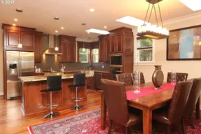 SW Portland Gem! - Image 4