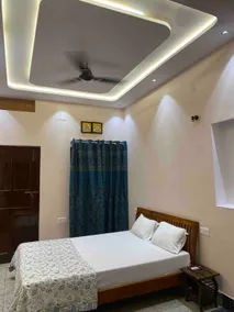 Rudraksh Homestay Durgakund (only for Families) - Image 4