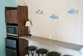 Whitehall Cottages Boutique Motel # 8 - Image 3