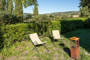 Ancient Umbrian farmhouse 10 minutes from Lake Trasimeno - Image 2