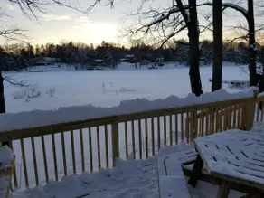 Quiet freshly renovated two bedroom lake house - Image 3